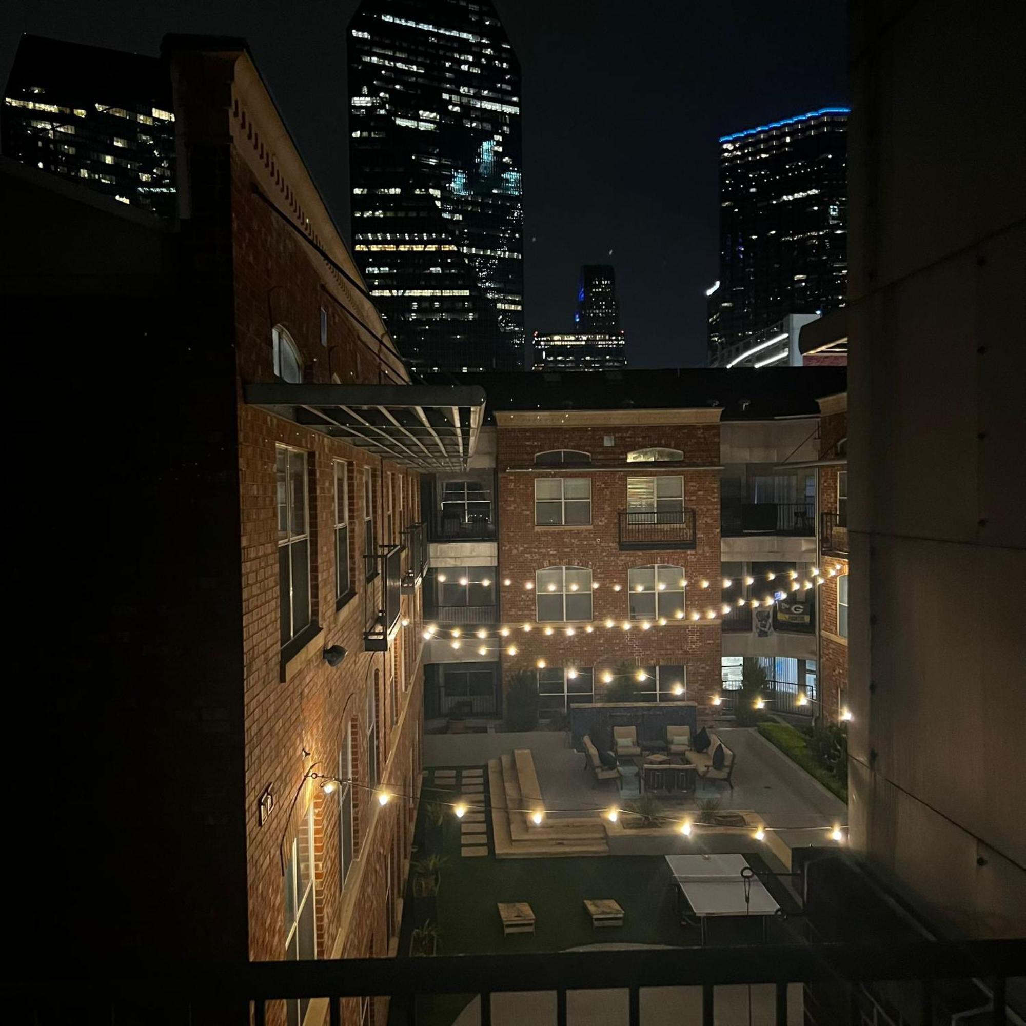 Loft Style 2Br Apt I Dallas City Center I Pool I Gym I Workspace I Pets Daire Dış mekan fotoğraf
