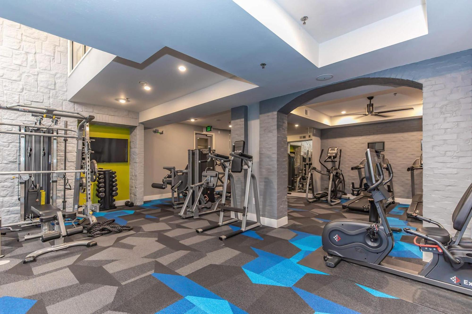 Loft Style 2Br Apt I Dallas City Center I Pool I Gym I Workspace I Pets Daire Dış mekan fotoğraf